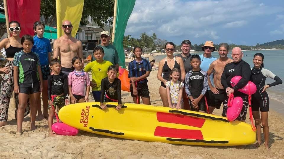 Children and volunteers at the Sunday beach session on 22 March 2026
